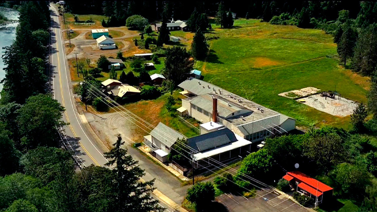 oregon-town-for-sale_290464
