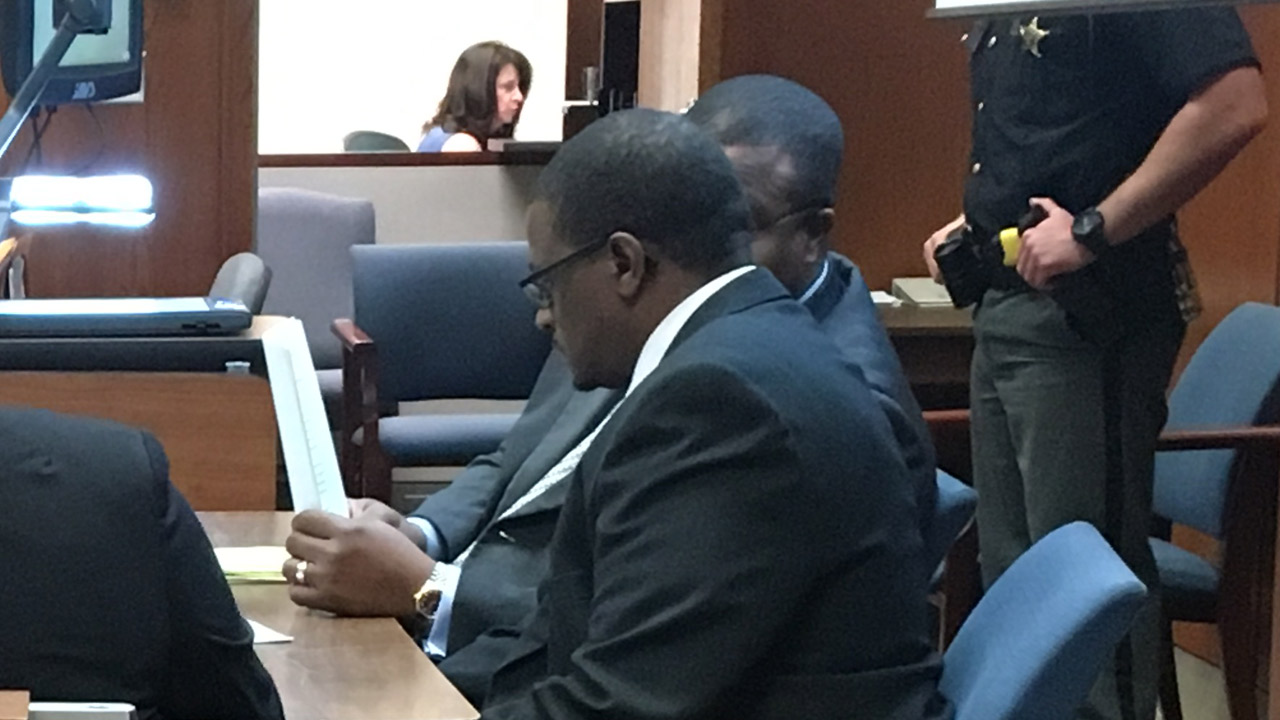 pastor-trial_290246