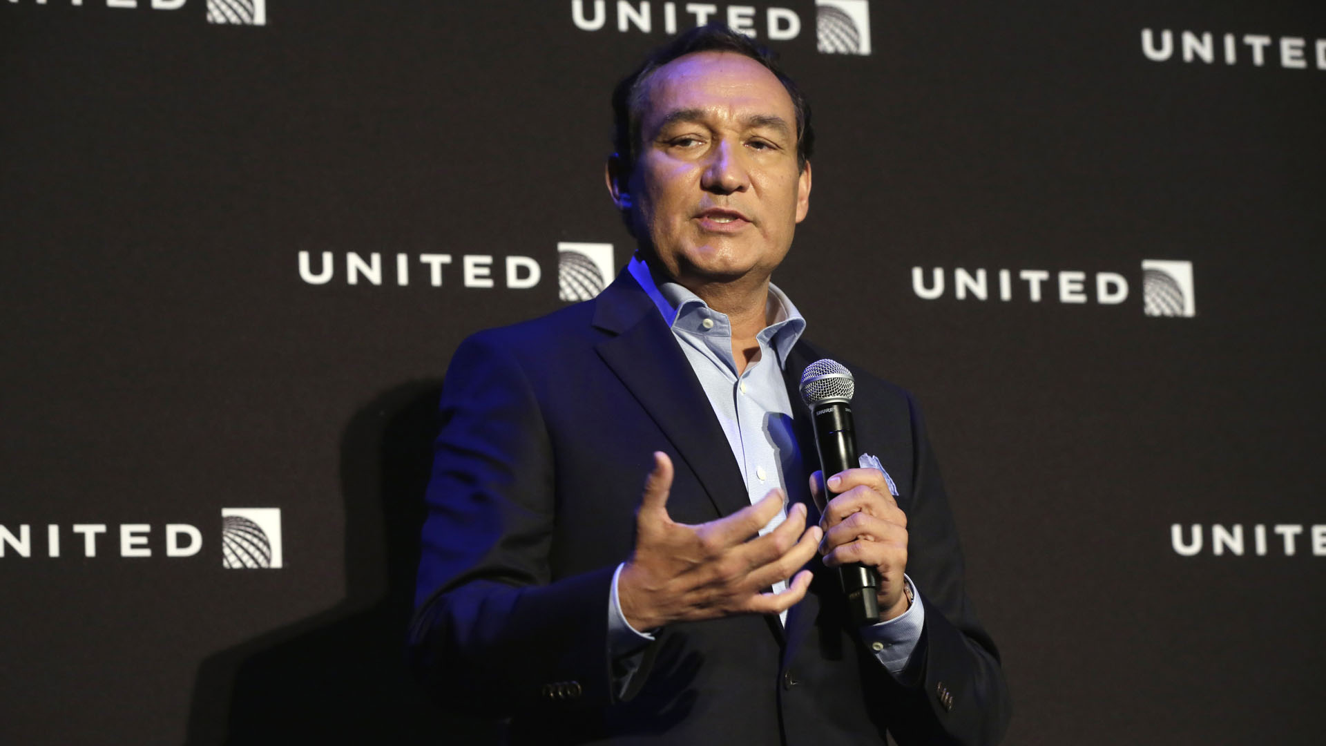 Oscar Munoz_285413