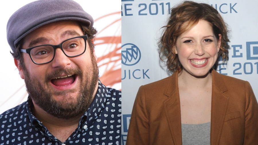 bobby-moynihan-and-vanessa-bayer_307410