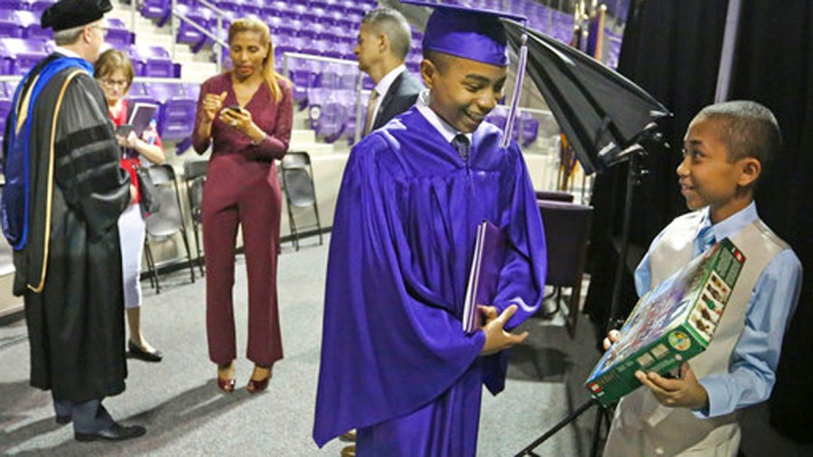 Texas Christian University Commencement_303233