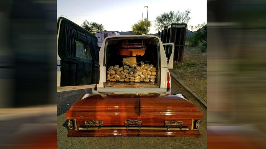 hearse_295686