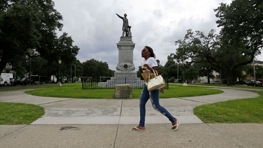 jefferson-davis-statue_306870