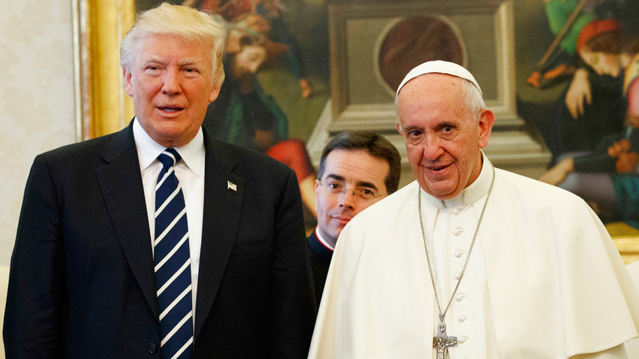 popetrumpweb_309196