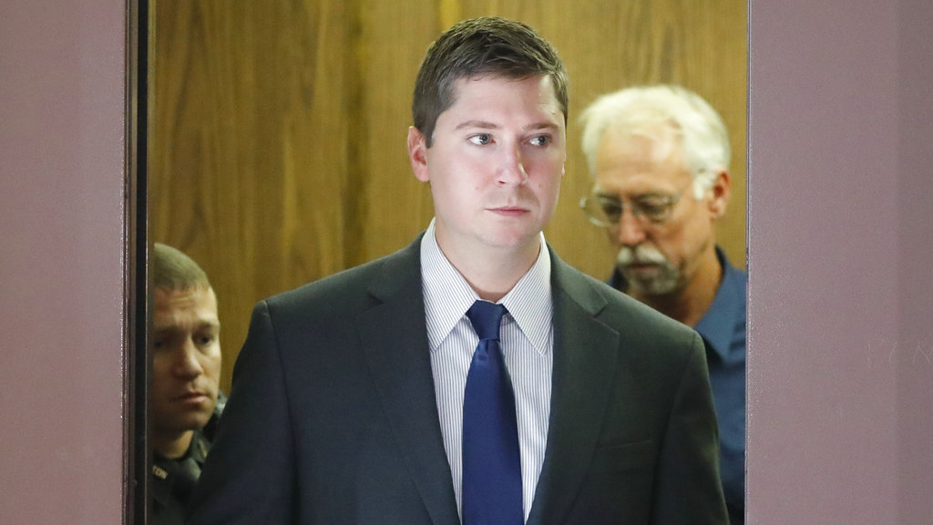Ray Tensing_310042