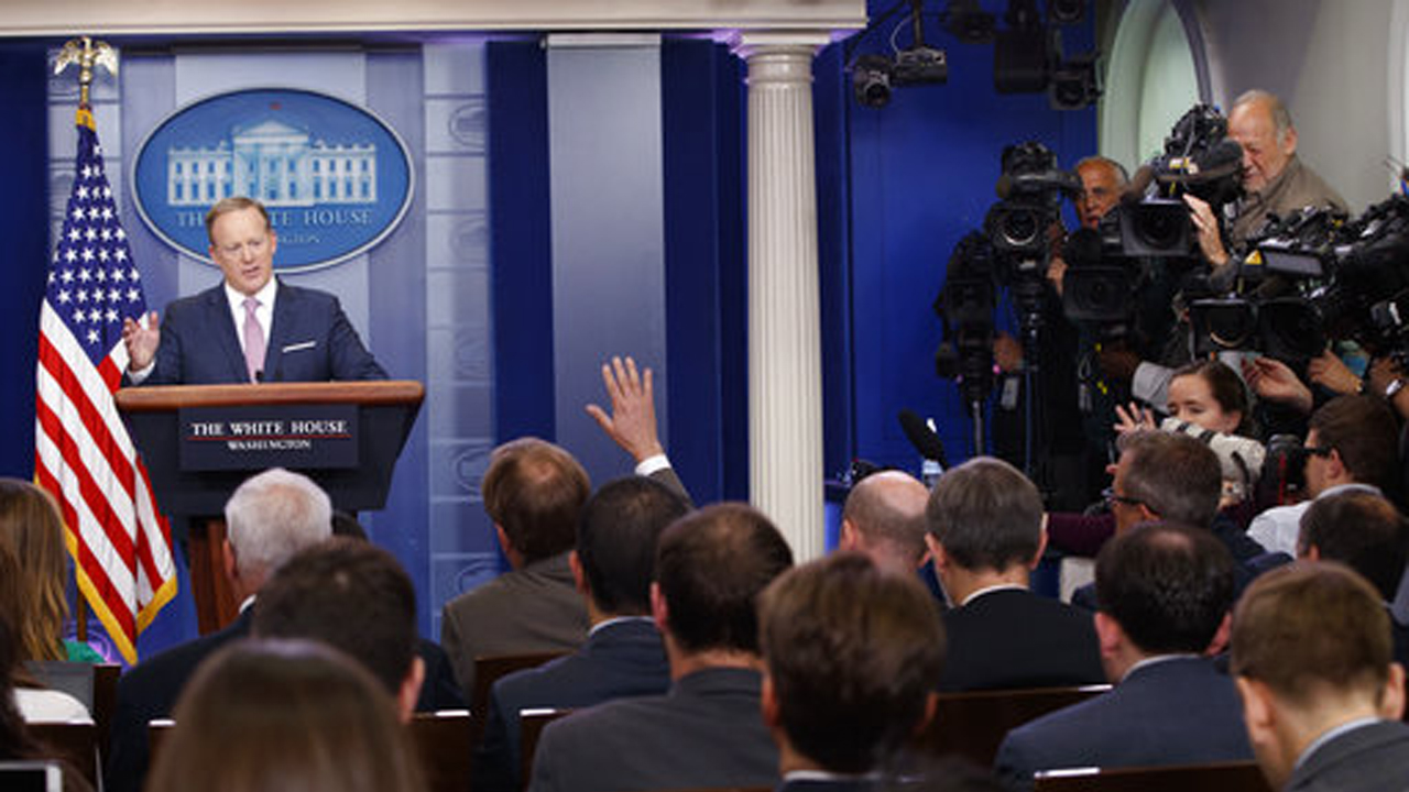 Donald Trump,Sean Spicer_302617
