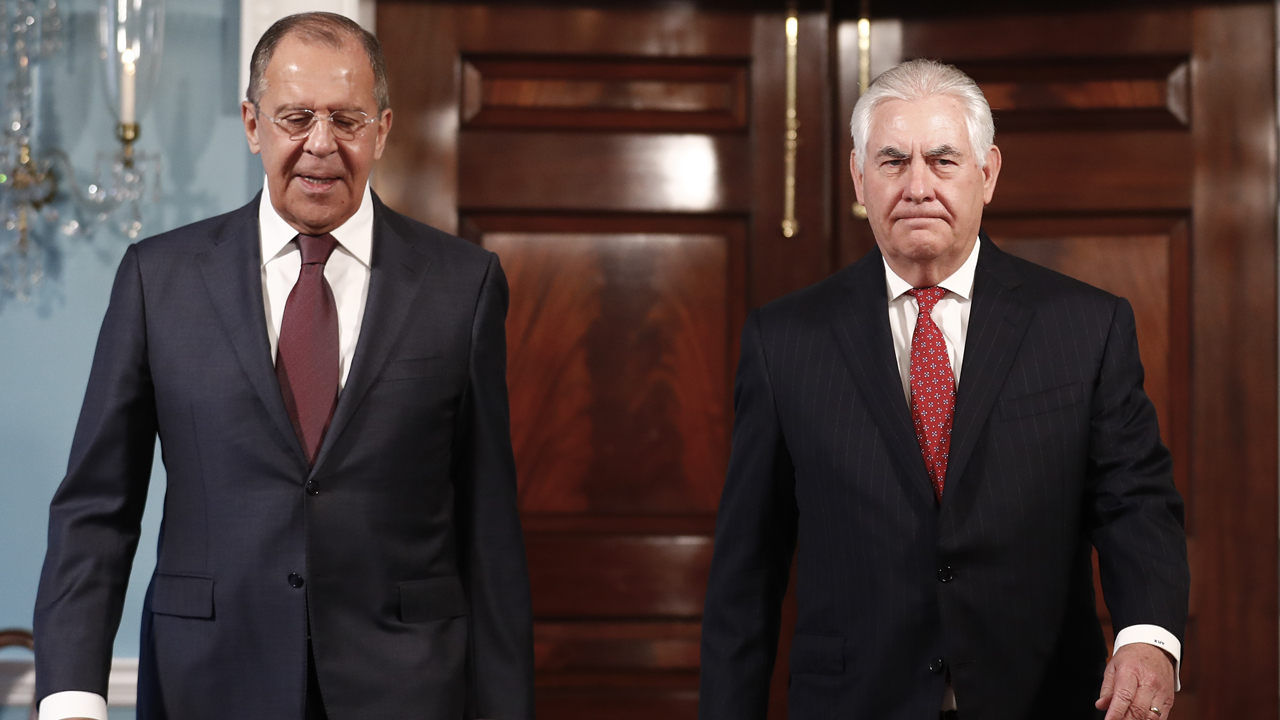 Sergey Lavrov,Rex Tillerson_300995
