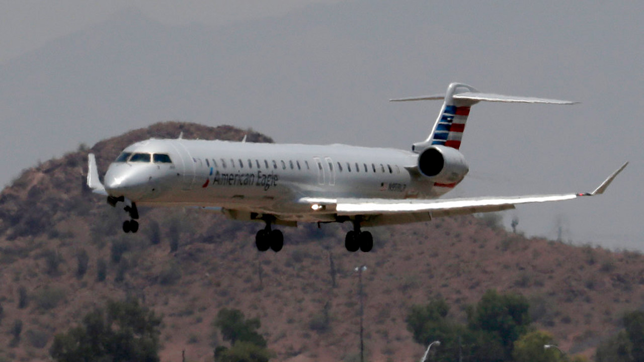 AMERICAN-EAGLE-PLANE_323416