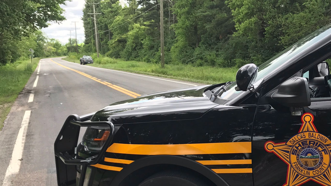 Child hit by car while roller blading_316047