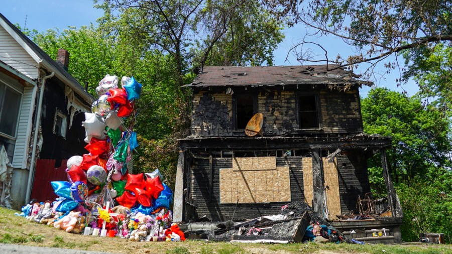 Fatal Fire Akron_339848
