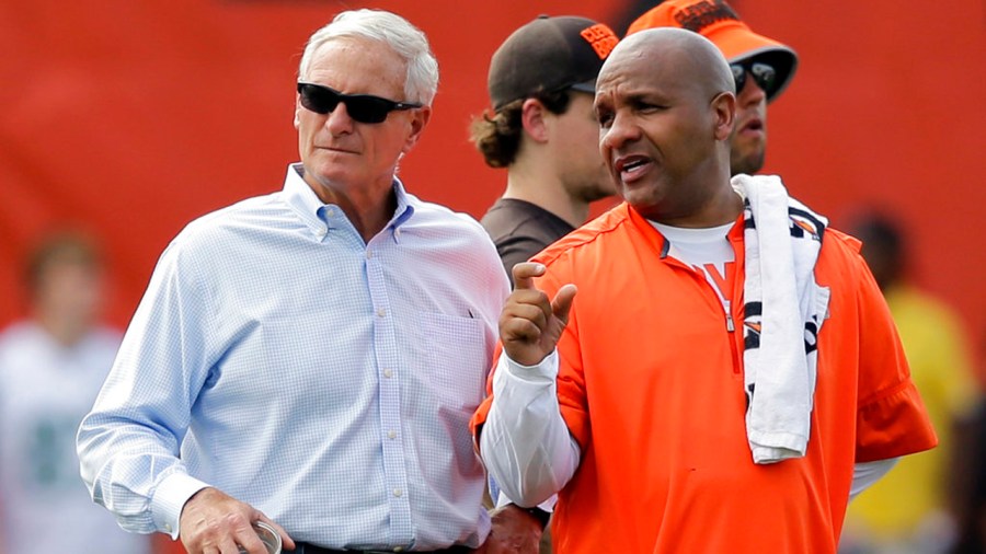 Jmmy Haslam,Hue Jackson_340261