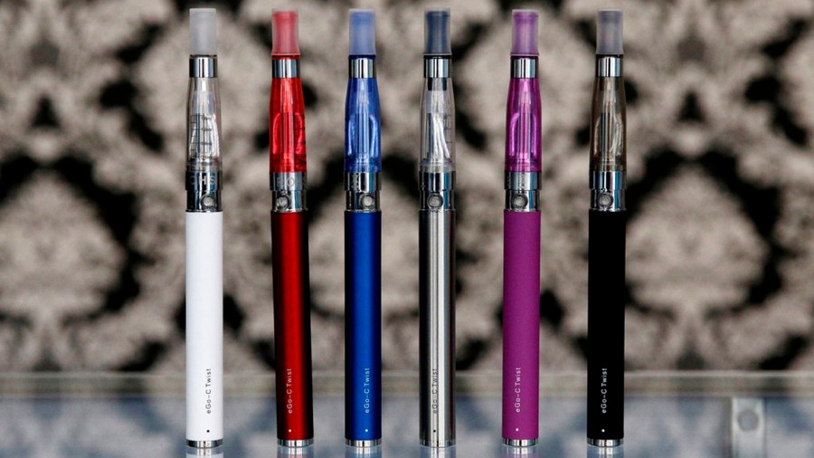 E-Cigarettes and Smoking_339574