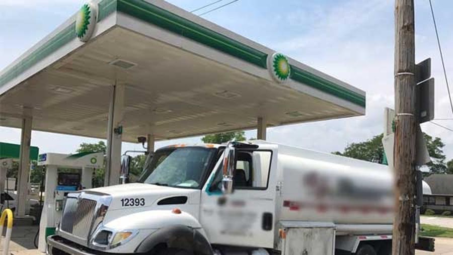 fuel-truck-1499882128_336162
