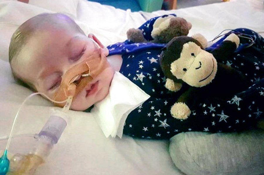 Britain Sick Baby_335204
