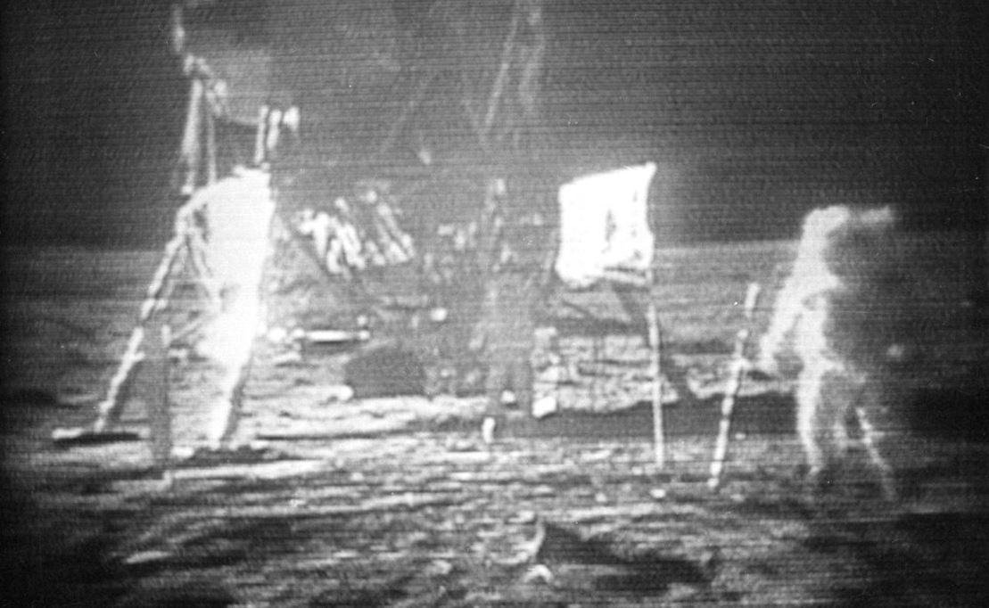 moonlanding_336320