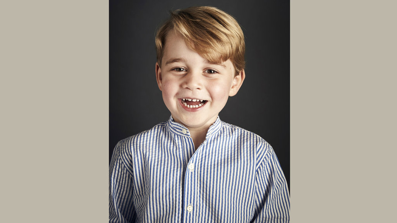 Britain Prince George_338556