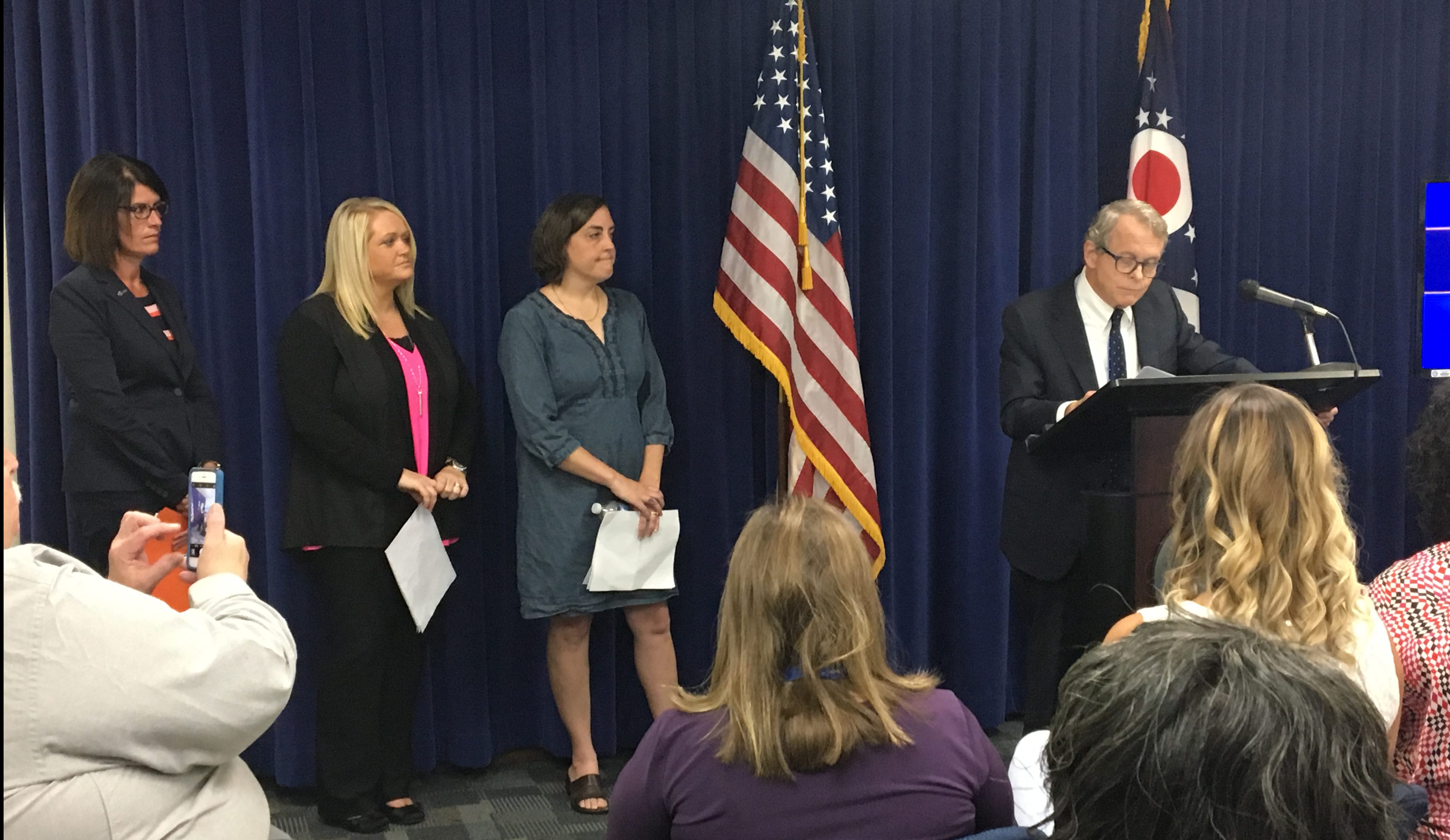 dewine_345903