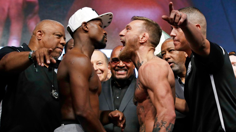 APTOPIX Mayweather McGregor Boxing_346405