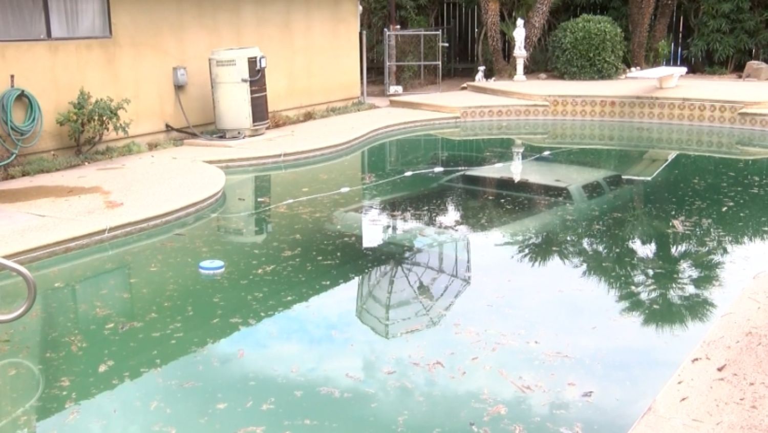 NC_truckinpool0803_1500x845_341297