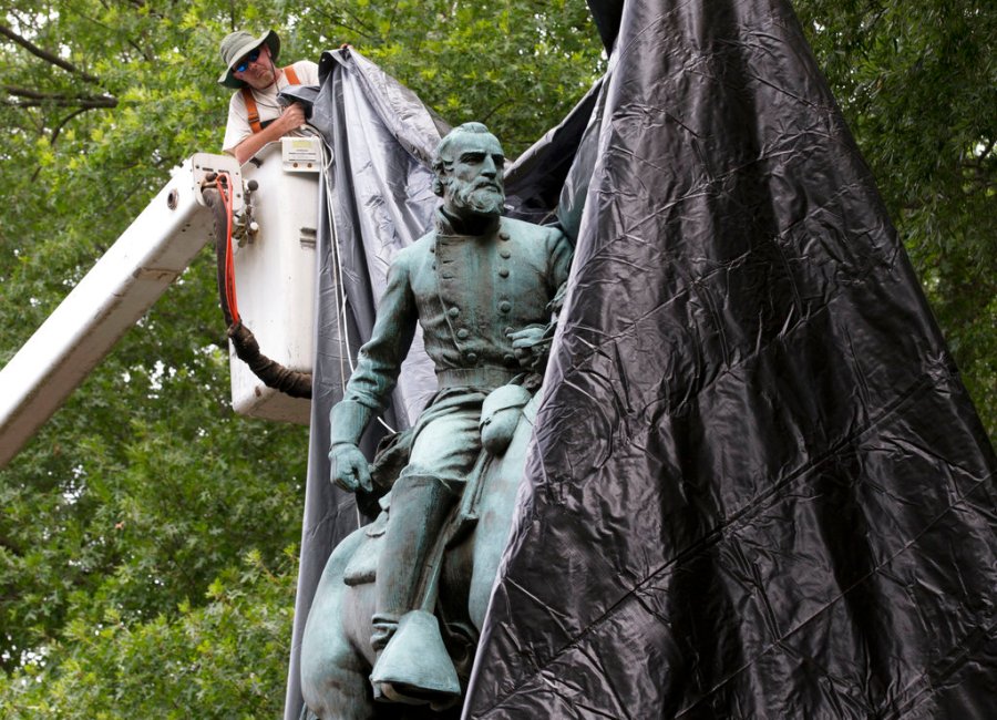 Confederate Monuments Protest_345764
