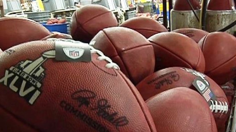 ada-footballs_352975