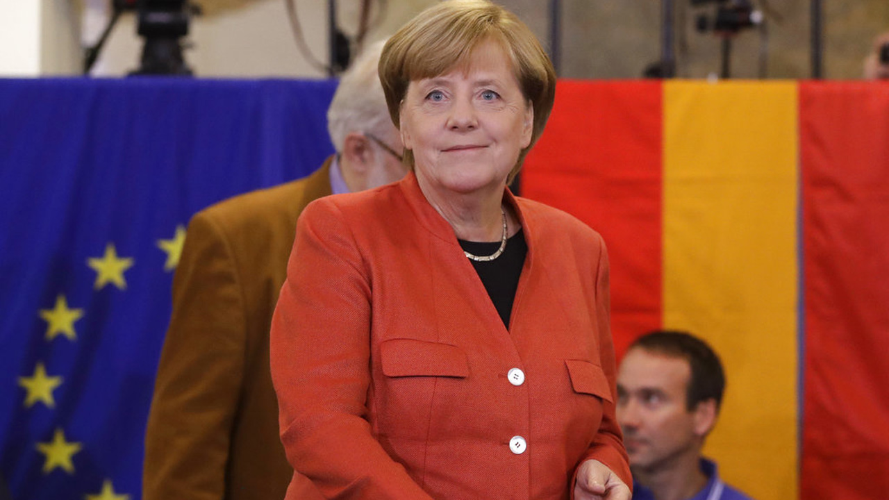 APTOPIX Germany Election_353027