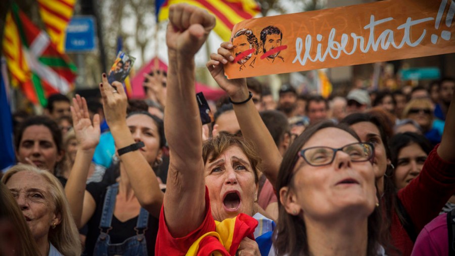 Spain Catalonia Why Independence_361541