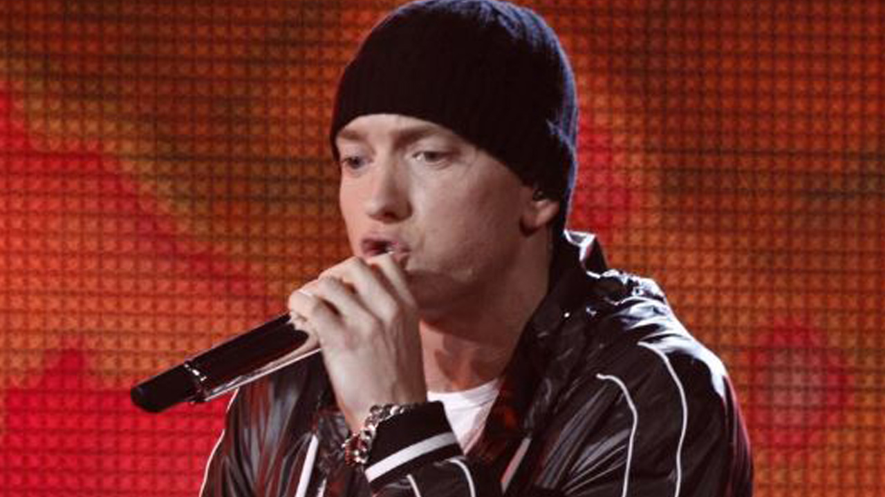 eminemweb_357001