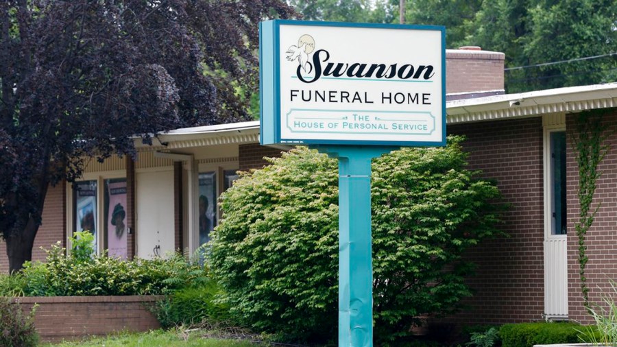 Funeral Home Horrors_361544