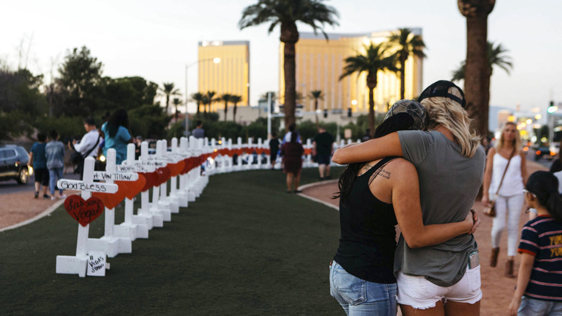APTOPIX Las Vegas Shooting_356094