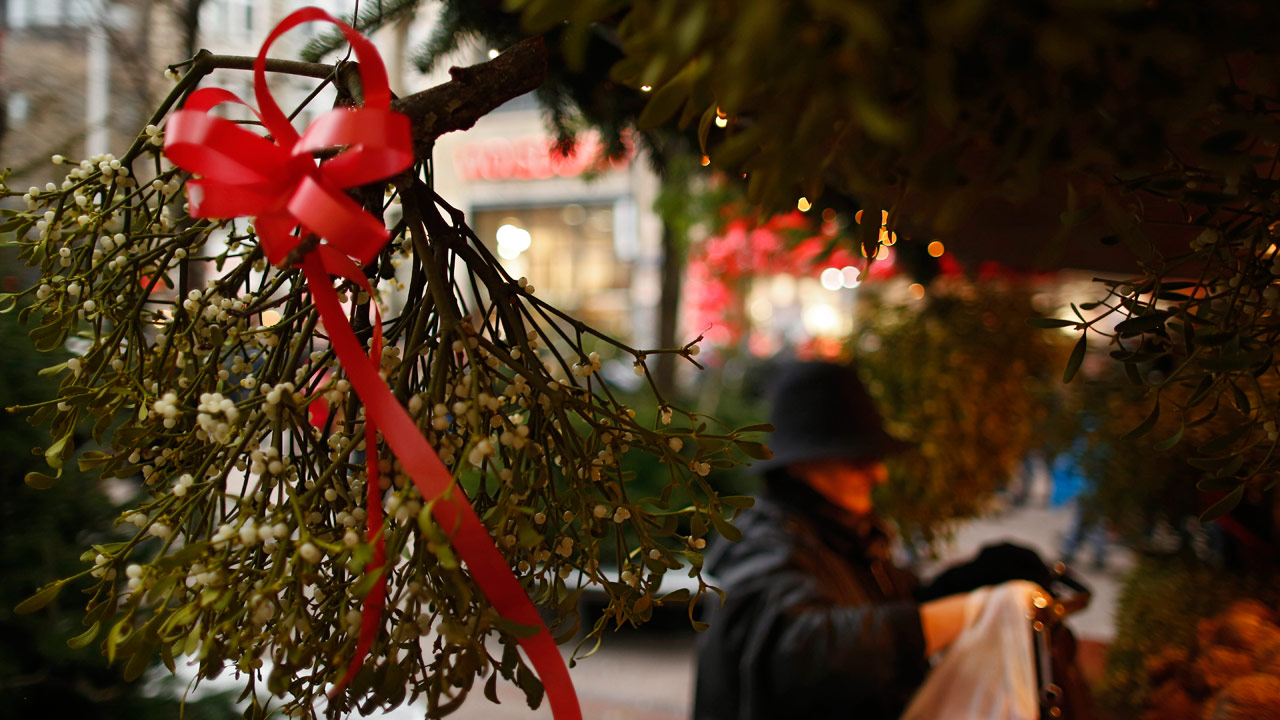 missletoe-getty_359284