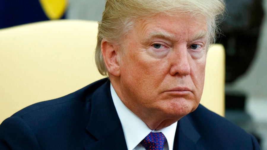 trump-to-pay-legal-fees_359640