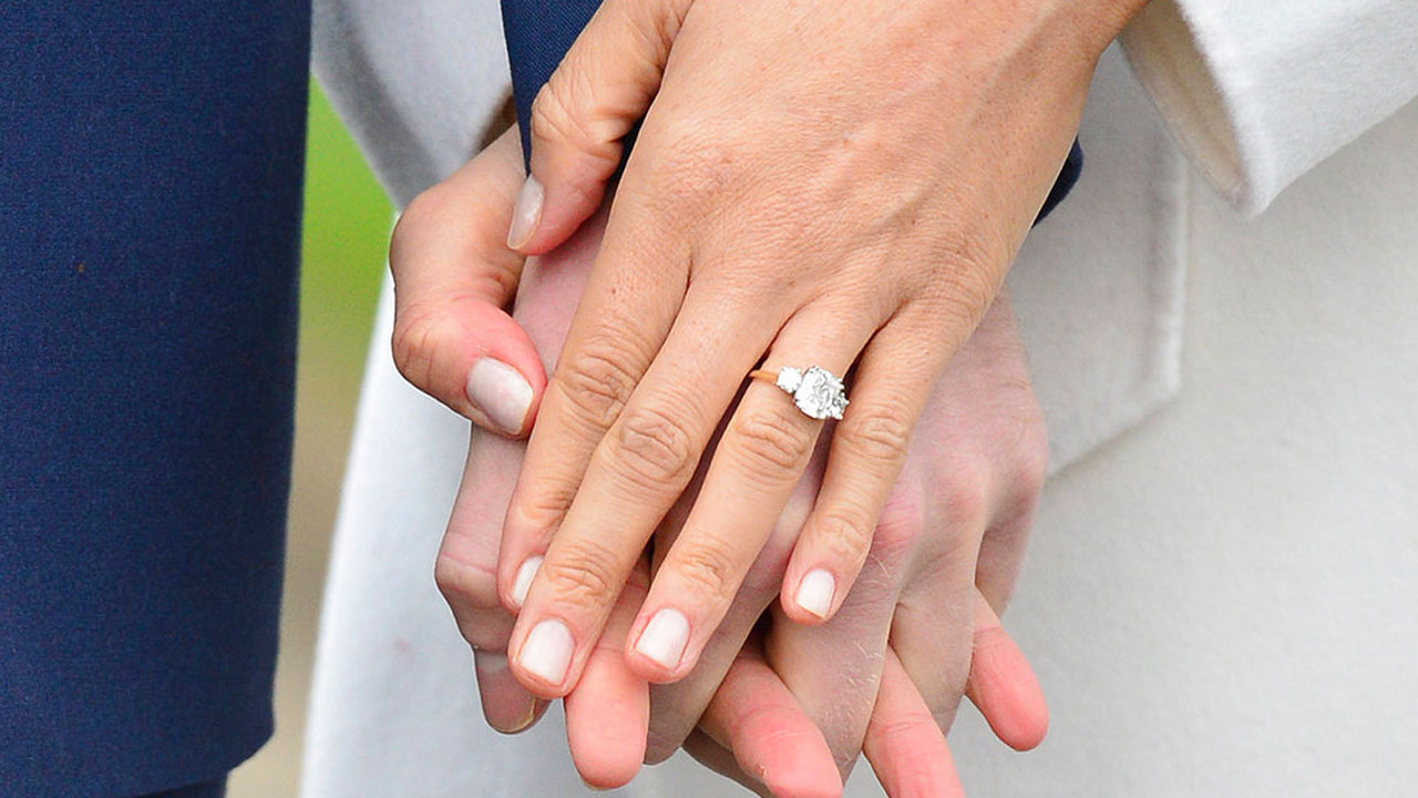 engagement-ring_368372