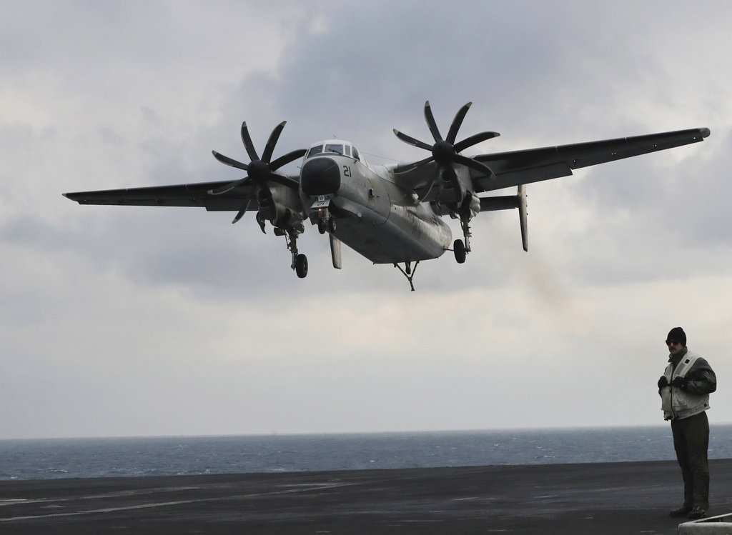 US Navy Aircraft Crash_367399