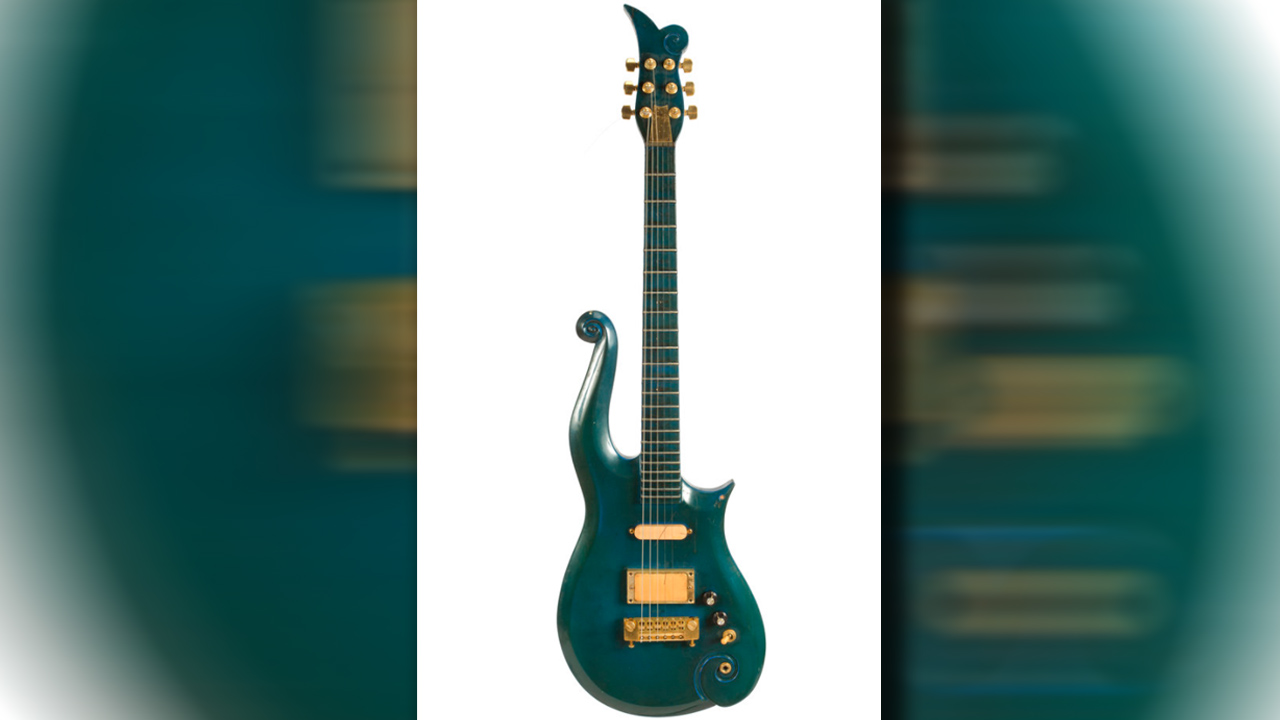 princes guitar_363442