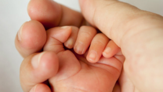 iStock_baby-hand big_196193