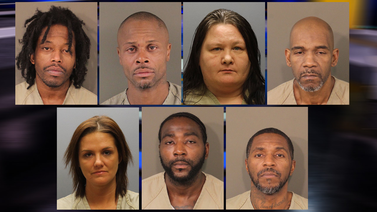 mugshots-cover_374039