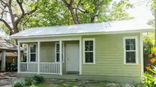 R-GRANNY-COTTAGE–Web_Bkg_T_374667