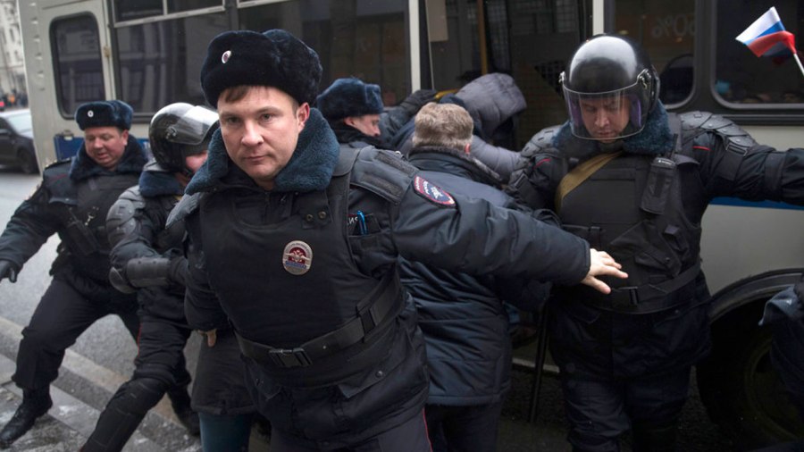 alexei-navalny-arrested_383983