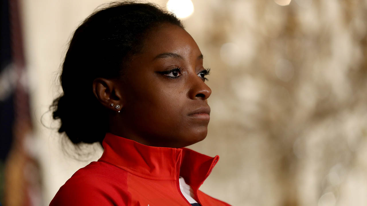 biles_380395