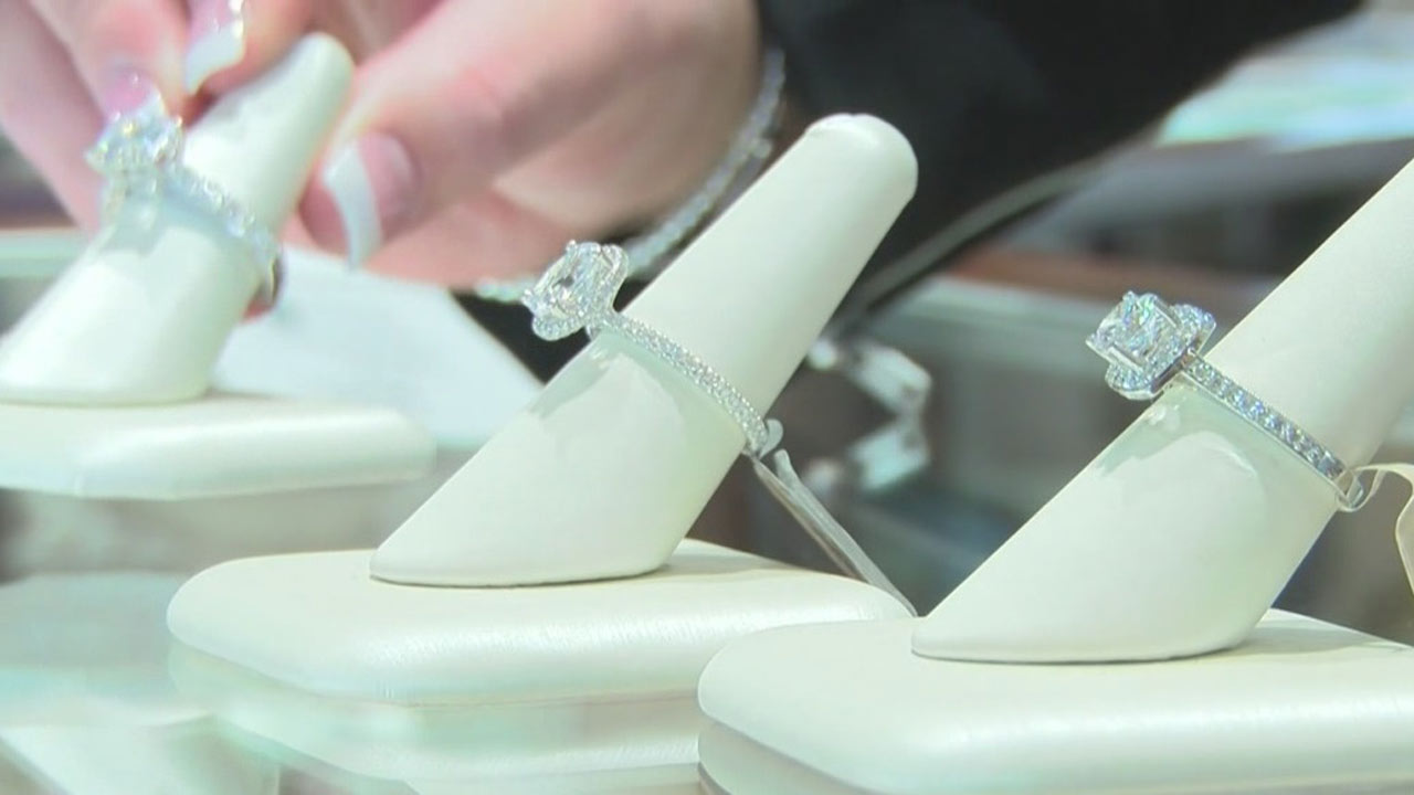 engagement-rings_199051
