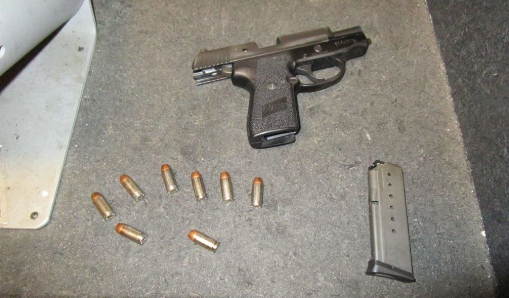 Gun_384895