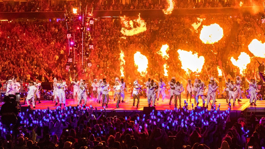 halftime-show-getty_384613