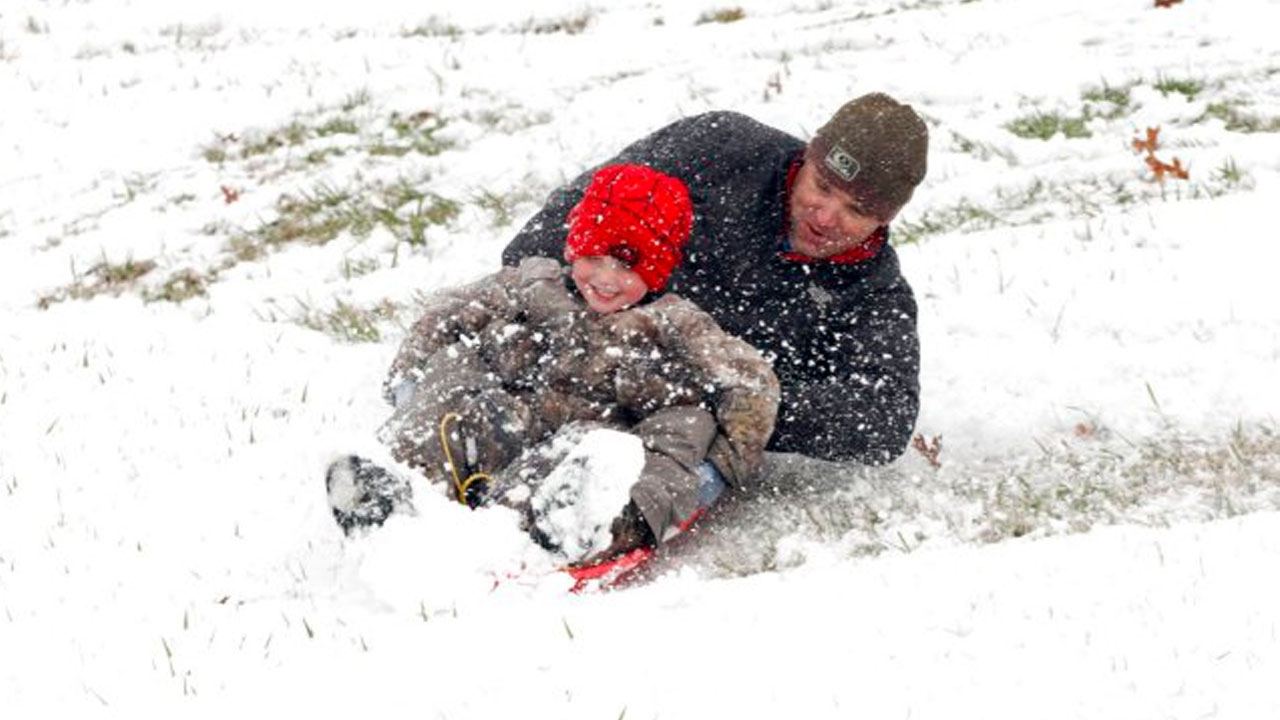 sledding-web_379249