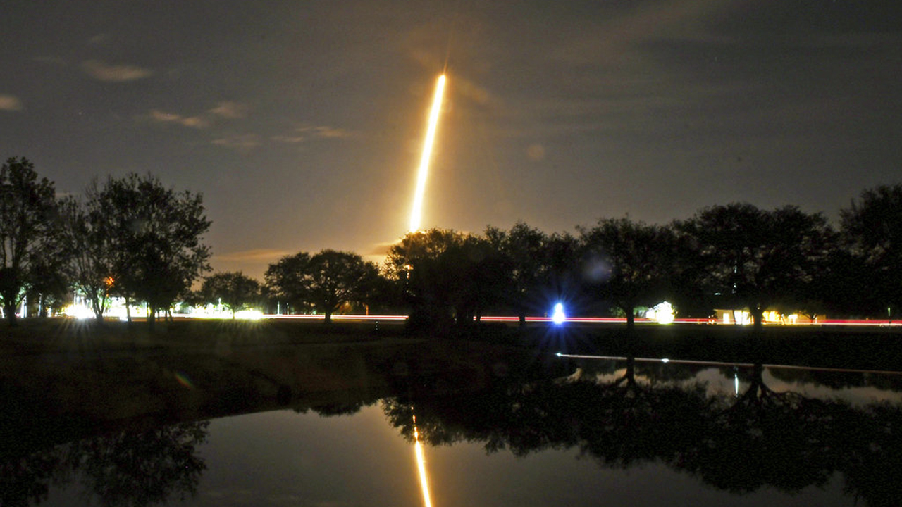 SpaceX launch Zuma Mission_377839