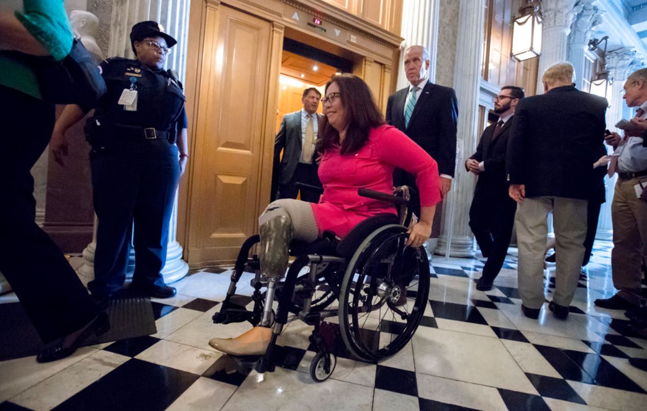 tammy duckworth_382804