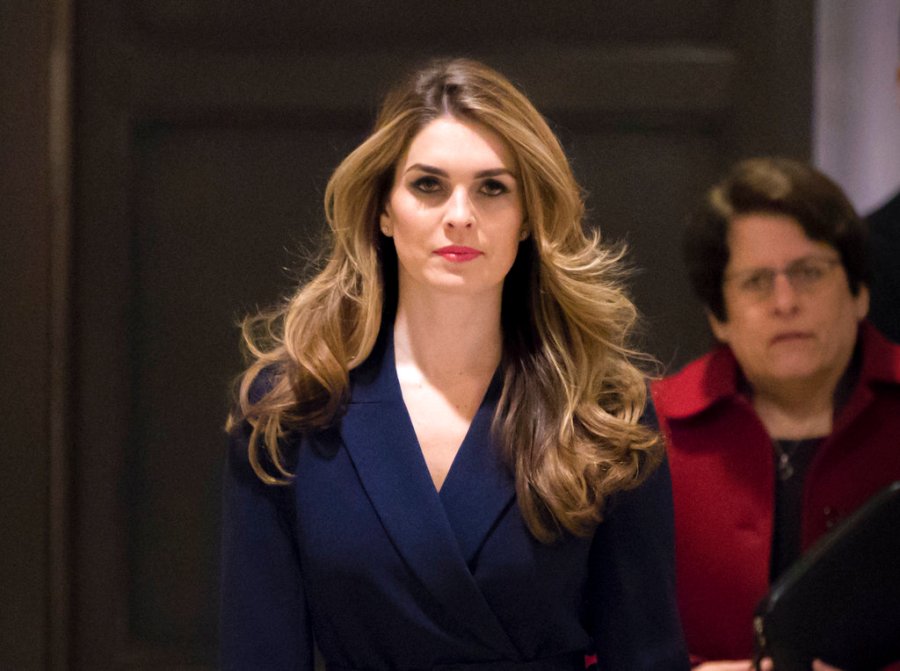Hope Hicks_397657