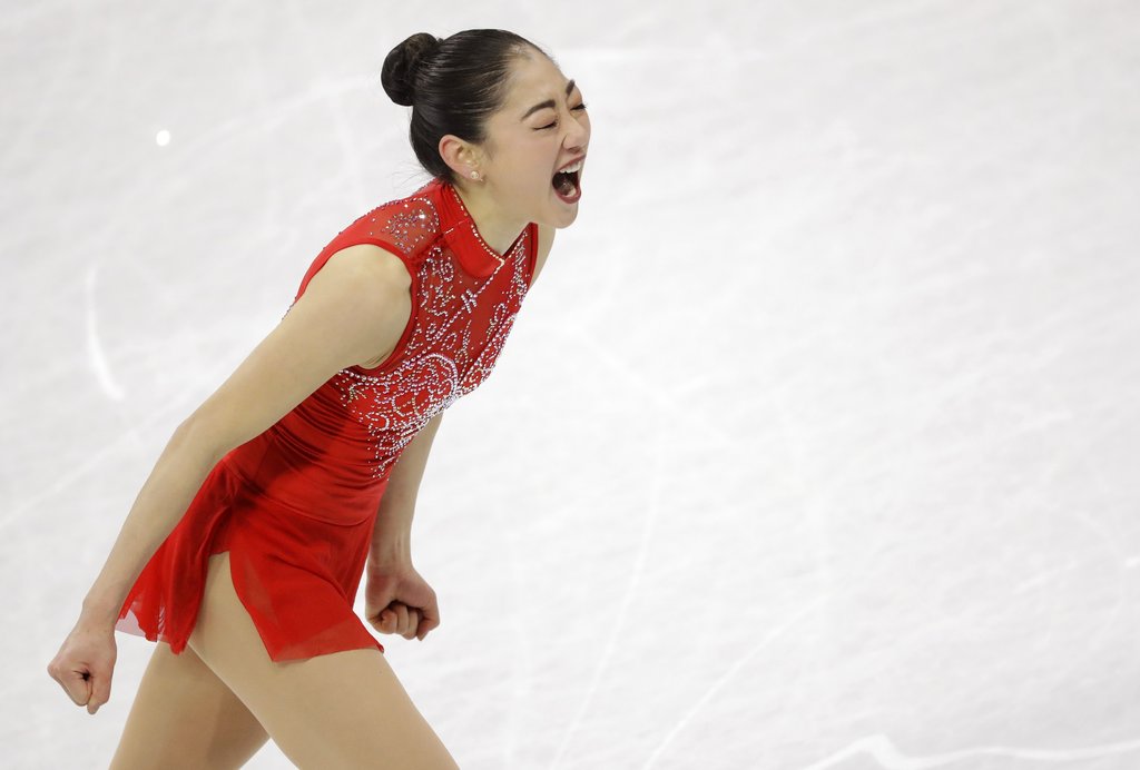 APTOPIX Pyeongchang Olympics Figure Skating Team Event_391118