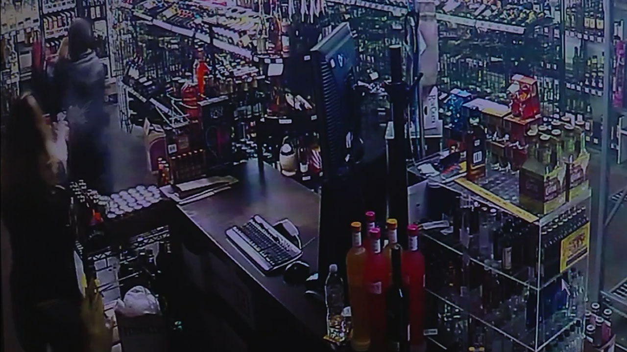 liquore-store-robbery_396939