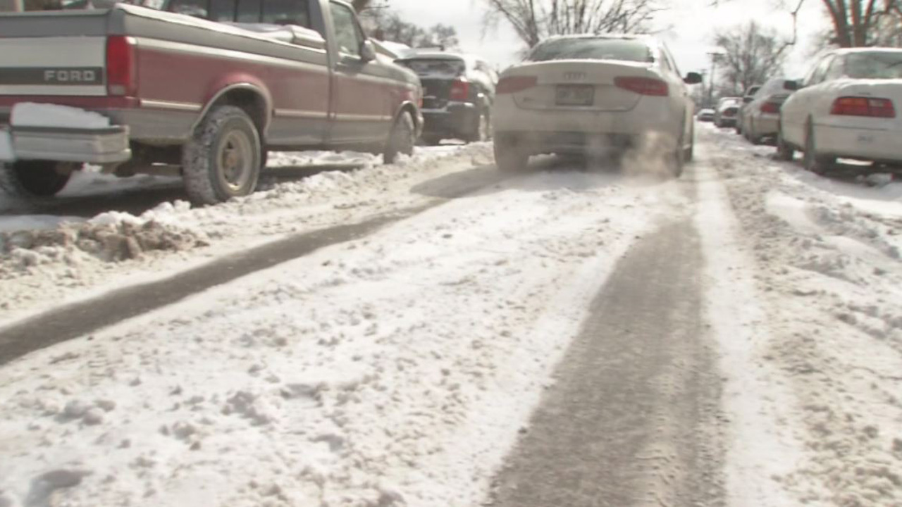 snow side streets_381133